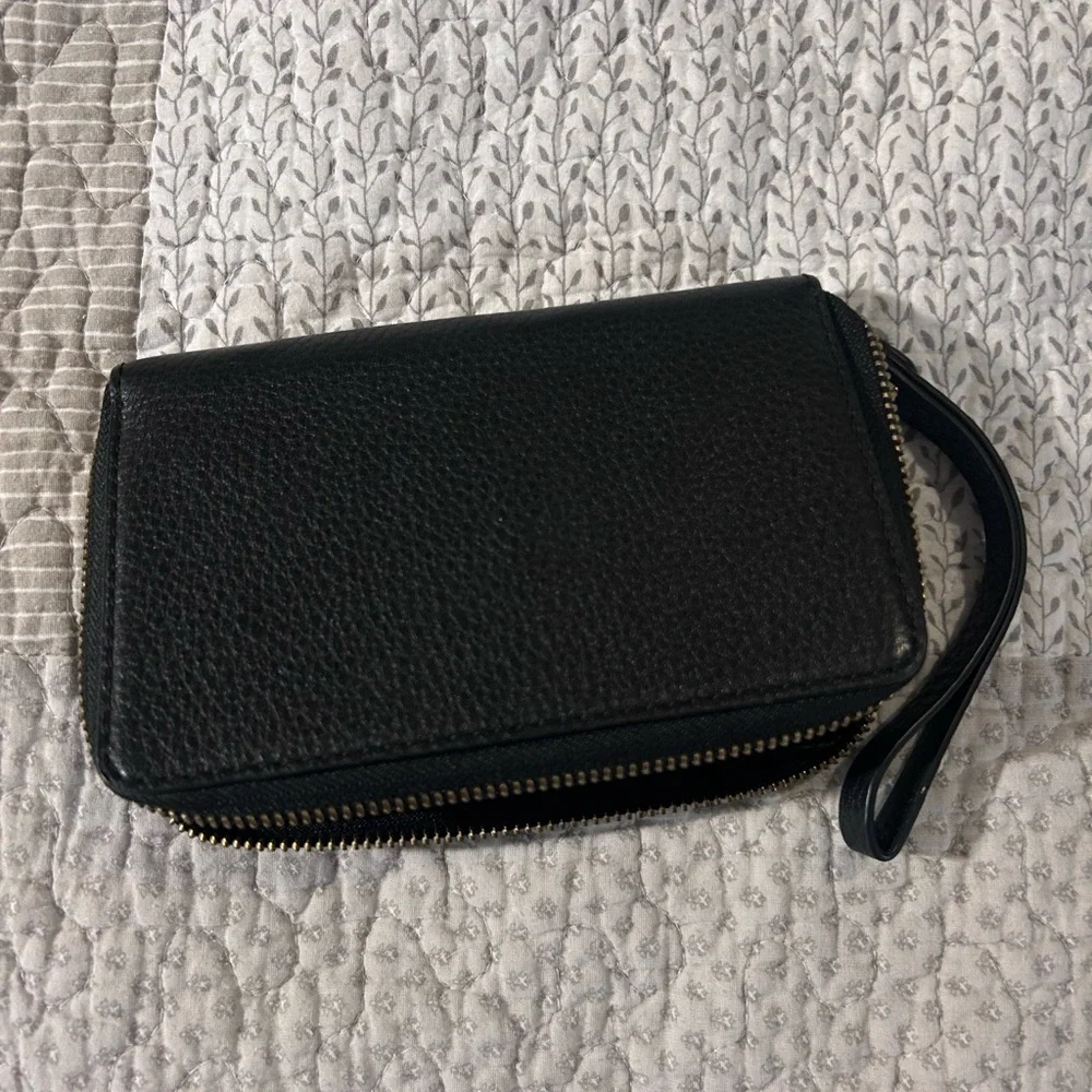 Marc Jacobs Black Textured Wristlet - Picture 2 of 3